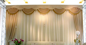 電動(dòng)開(kāi)合簾